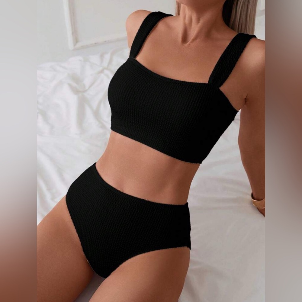NEW 2 Piece Bikini Smocked Textured Black Bikini L Bundle